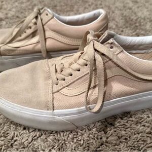 Women’s Vans Sneakers - Size 8